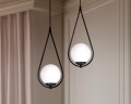 Lampa wisząca NEVE BLACK z szklanymi białymi kulami kloszami K-4771 Kaja Lighting