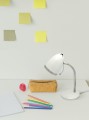 Tradycyjna lampka biurkowa KAJTEK dla ucznia, białą z regulowanym ramieniem K-MT-200 BIAŁY Kaja Lighting