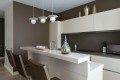 Lampa wisząca ROBIN szklana z klasycznym szklanym kloszem nad blat stołu K-5430 KAJA Lighting